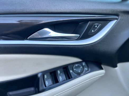Used 2020 Buick Enclave Essence FWD image 14
