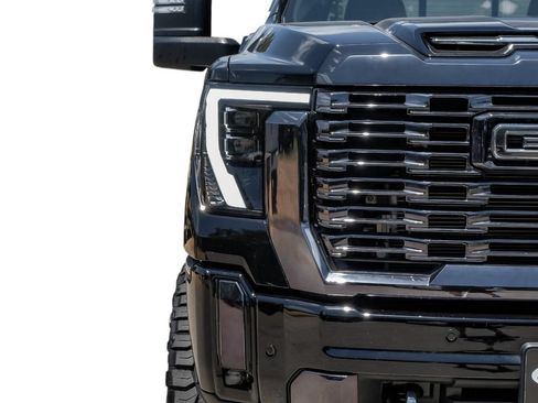 Used 2024 GMC Sierra 3500 Denali Ultimate AWD/4WD image 49