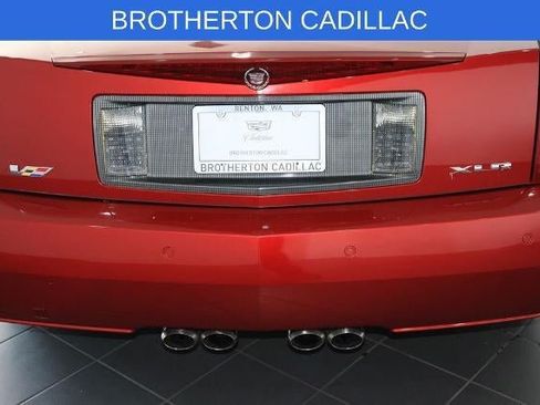 Used 2008 Cadillac XLR V RWD image 15