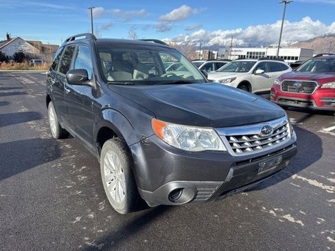 Used 2013 Subaru Forester 2.5X Premium image 1