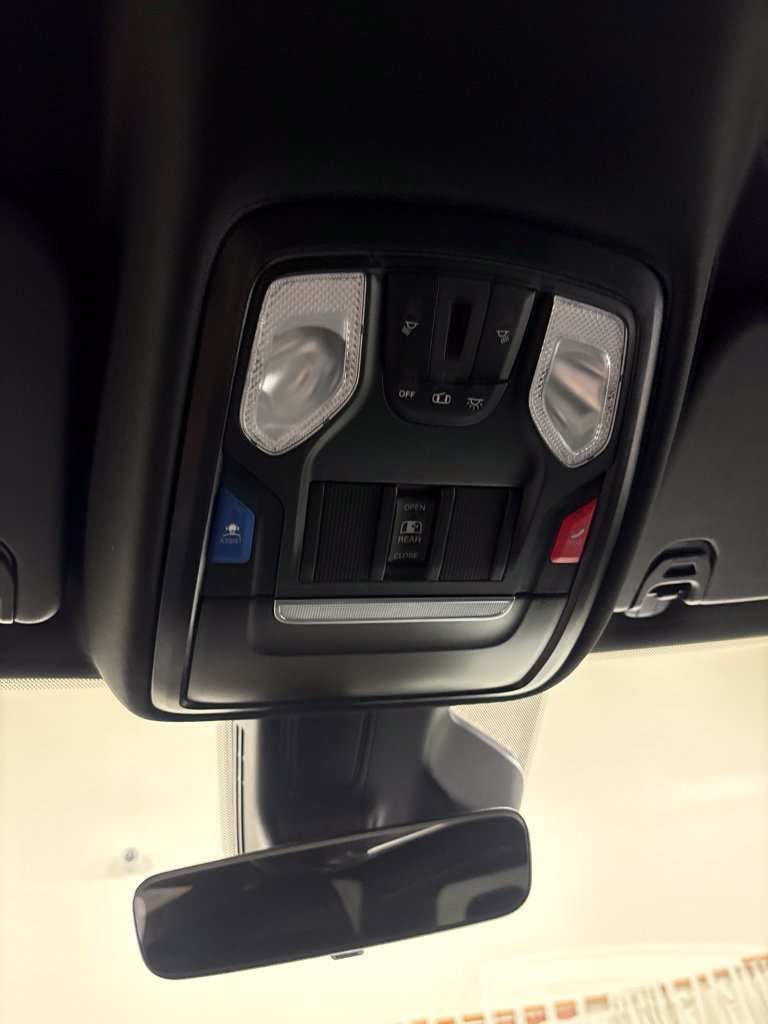 New 2027 RAM 1500 Express AWD/4WD image 15