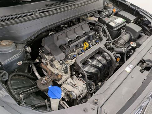 Used 2021 Hyundai Venue SEL w/ Premium Package image 33