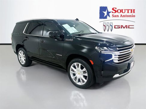 Used 2024 Chevrolet Tahoe High Country w/ Advanced Technology Package RWD image 1