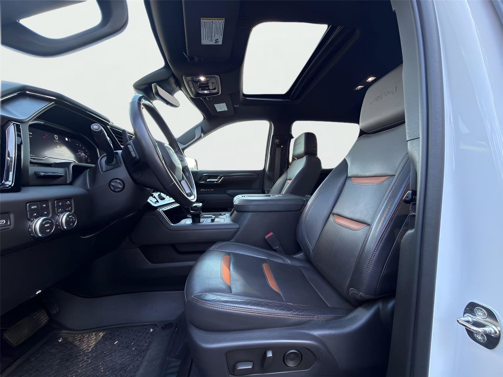 Certified 2022 GMC Sierra 1500 AT4 w/ AT4 Premium Package AWD/4WD image 13