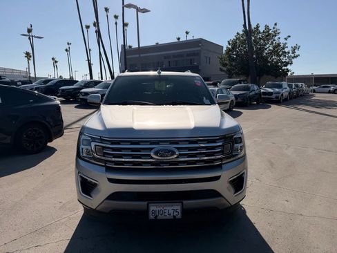 Used 2018 Ford Expedition Limited RWD image 8