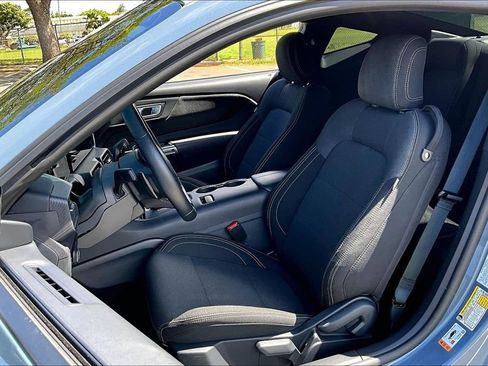 Used 2025 Ford Mustang GT RWD image 27