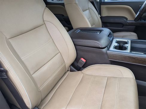 Used 2018 GMC Sierra 3500 Denali w/ Duramax Plus Package image 19