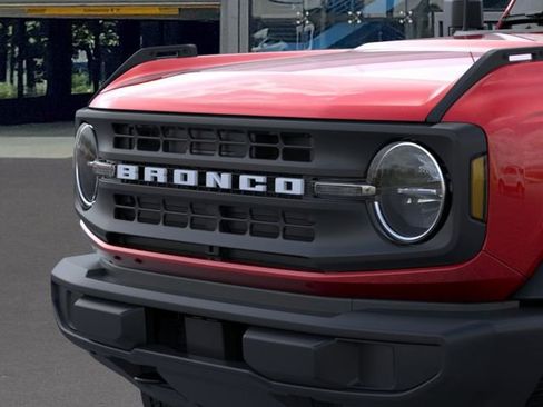 New 2026 Ford Bronco 2-Door AWD/4WD image 19
