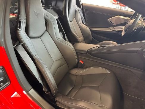 Used 2024 Chevrolet Corvette Stingray Preferred Cpe w/ Z51 Performance Package RWD image 18