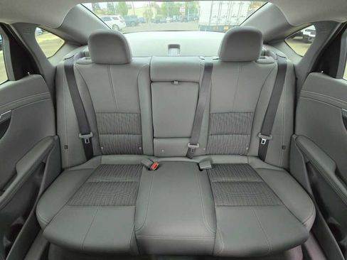 Used 2019 Chevrolet Impala LS FWD image 17