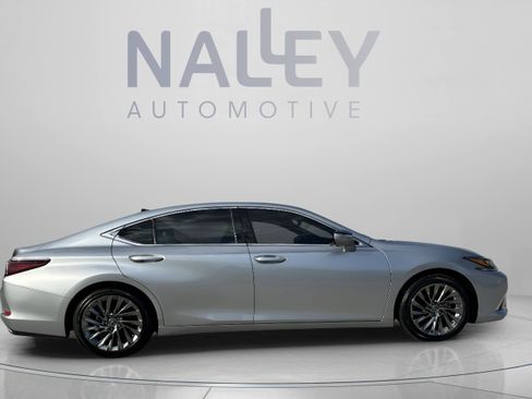 Used 2025 Lexus ES 350 Ultra Luxury w/ Accessory Package (Z2) FWD image 7