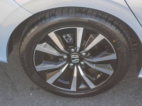 Used 2023 Honda Civic EX image 11
