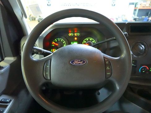 Used 2011 Ford E-350 and Econoline 350 Super Duty w/ PWR Locks & Windows Group RWD image 9