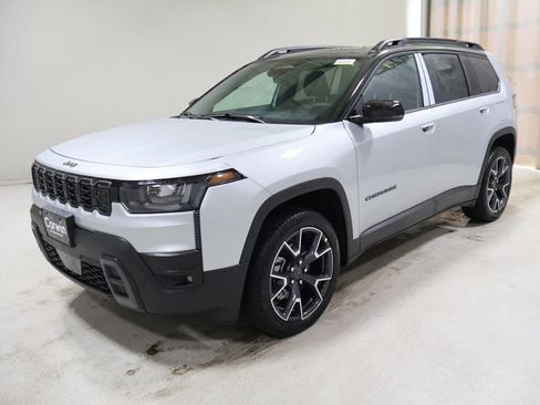 New 2026 Jeep Cherokee Overland image 3