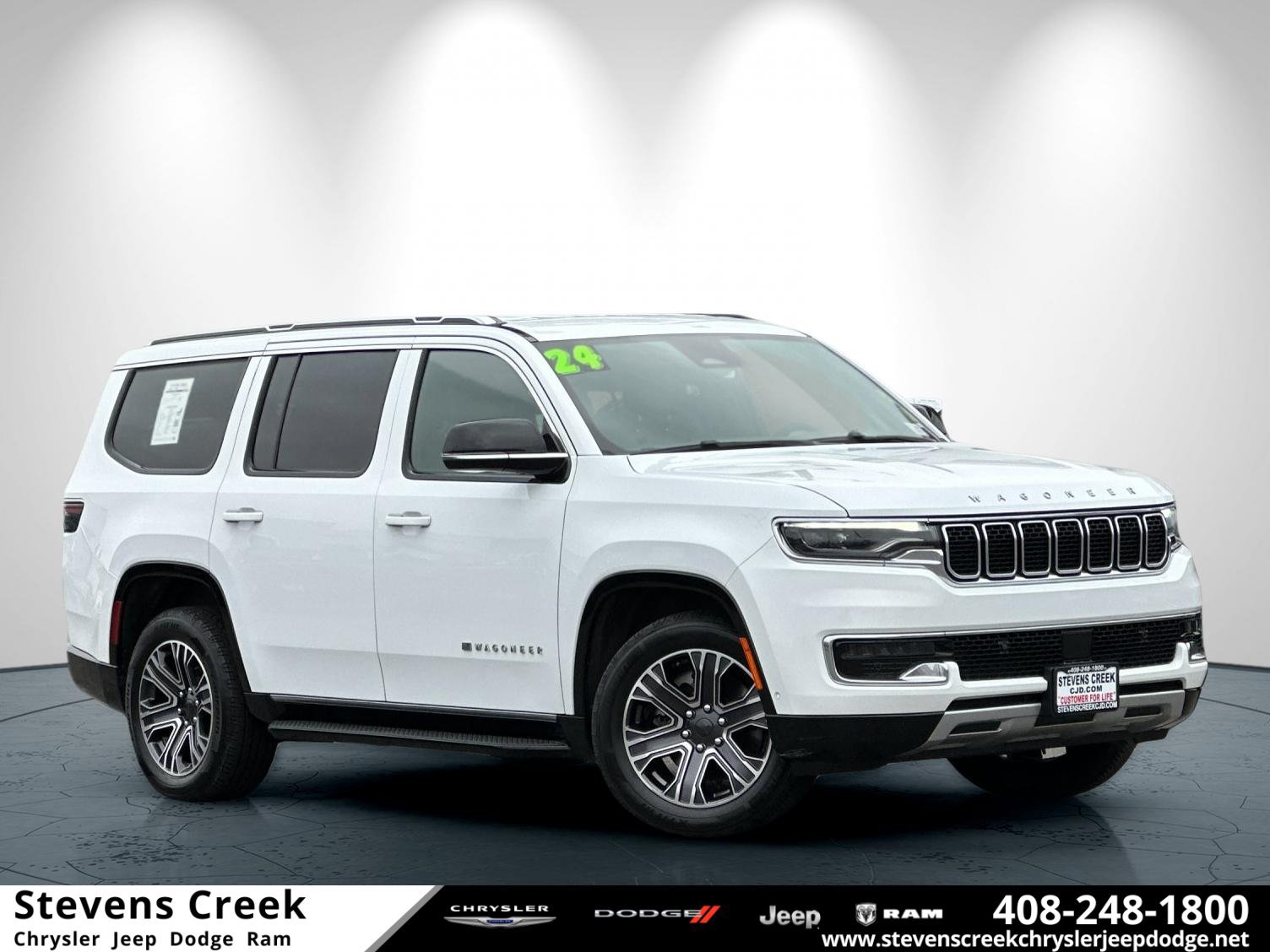 Certified 2024 Jeep Wagoneer Series II AWD/4WD image 1