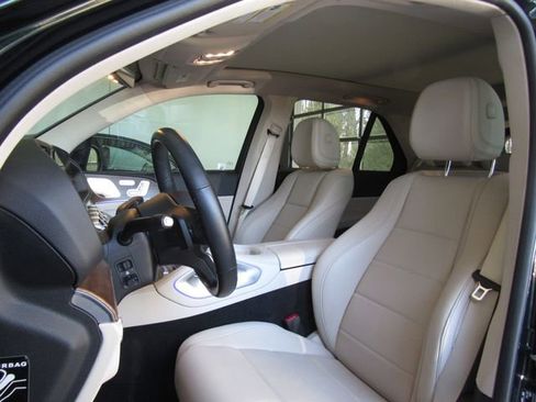 Used 2022 Mercedes-Benz GLE 350 4MATIC image 10