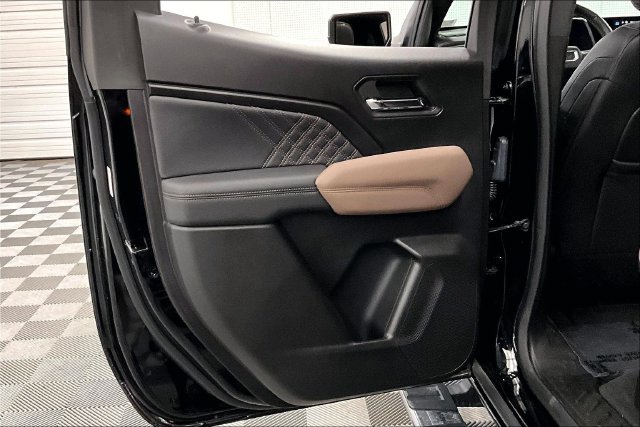 Used 2023 GMC Canyon Denali AWD/4WD image 22