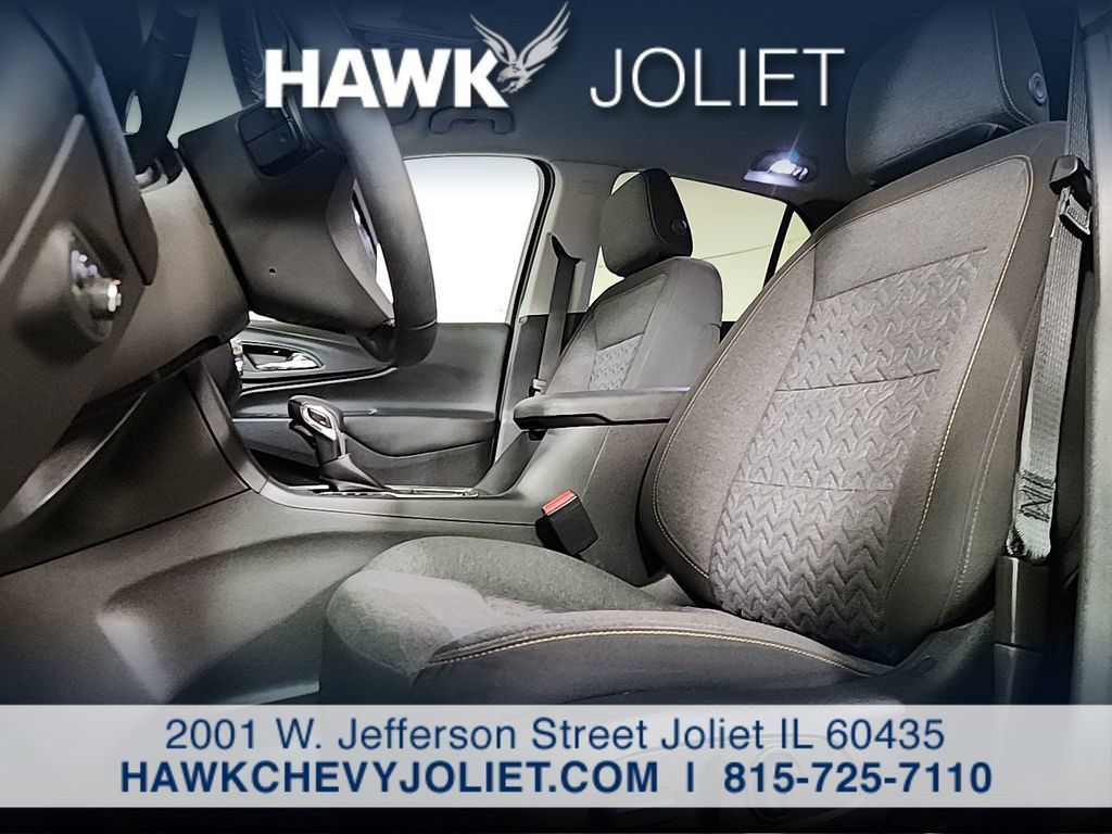Used 2024 Chevrolet Equinox LT FWD image 10