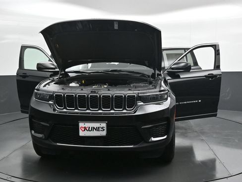 New 2026 Jeep Grand Cherokee Laredo X AWD/4WD image 55