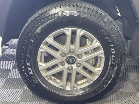 Used 2024 Toyota Tundra SR5 w/ SR5 Convenience Package image 9