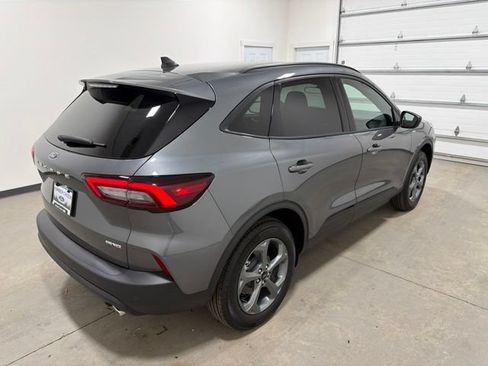 New 2026 Ford Escape ST-Line w/ Tech Pack #1 AWD/4WD image 4