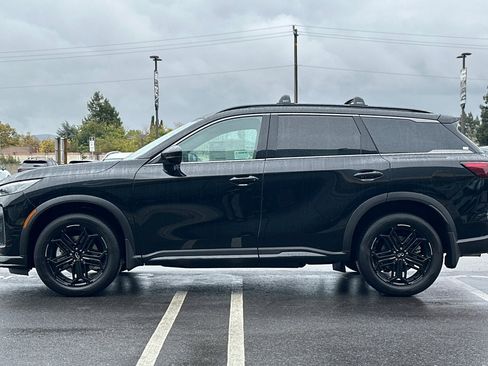 New 2026 INFINITI QX60 Sport w/ Dark Cargo Package image 2