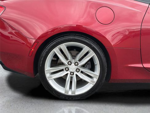 Used 2018 Chevrolet Camaro SS RWD image 36