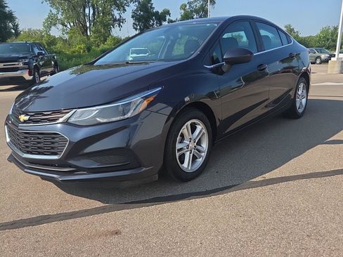 Used 2016 Chevrolet Cruze LT w/ Convenience Package FWD image 10