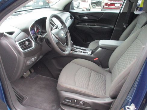 Used 2021 Chevrolet Equinox LT AWD/4WD image 11