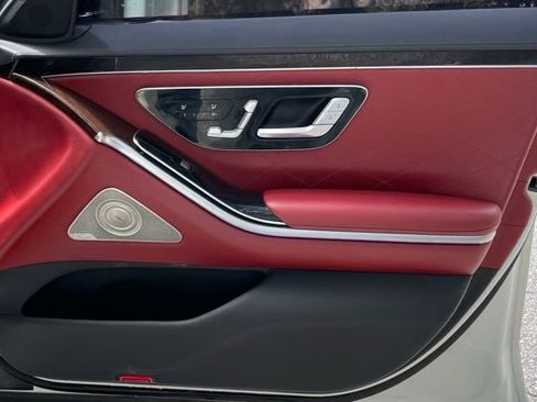 Used 2022 Mercedes-Benz S 580 4MATIC Sedan image 21