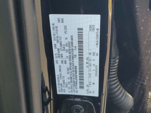 Certified 2025 Ford F150 Lariat w/ Equipment Group 501A Mid AWD/4WD image 32