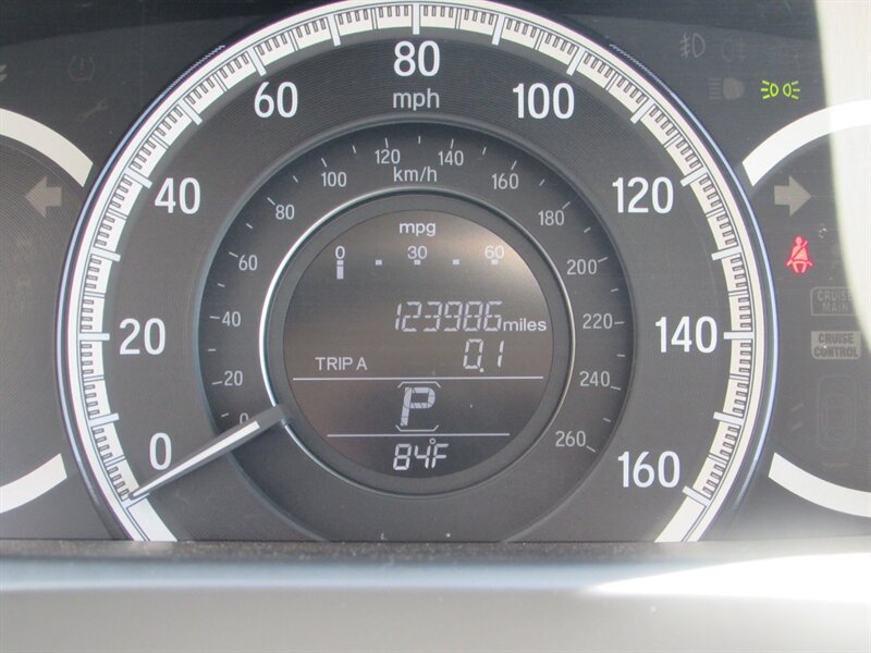 Used 2016 Honda Accord LX image 18