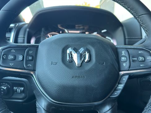 New 2026 RAM 2500 Laramie AWD/4WD image 22