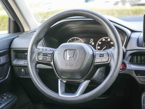 Used 2025 Honda CR-V LX image 18