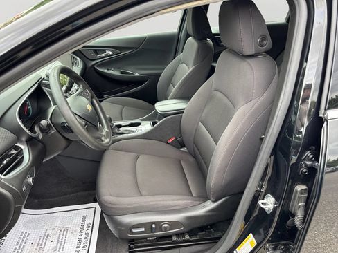 Used 2024 Chevrolet Malibu LT FWD image 24