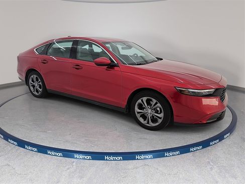 Used 2024 Honda Accord EX image 5