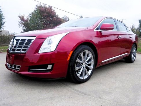 Used 2013 Cadillac XTS Base image 9