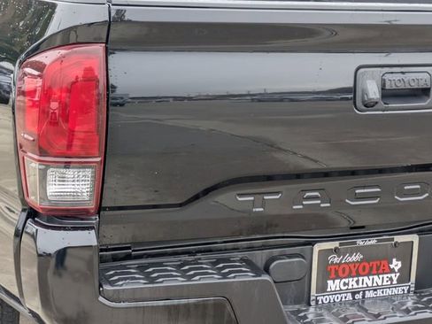 Used 2023 Toyota Tacoma SR image 9