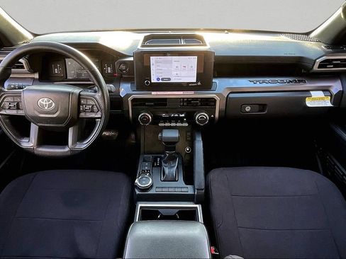 Certified 2026 Toyota Tacoma SR5 AWD/4WD image 10