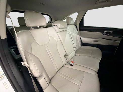 Used 2021 Kia Sorento S FWD image 27