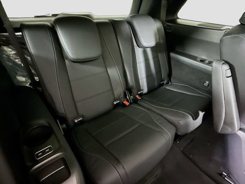 New 2026 Mercedes-Benz GLS 450 4MATIC image 30