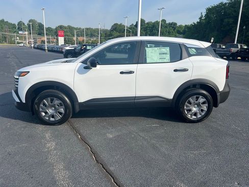 New 2026 Nissan Kicks S w/ Charging Package FWD image 6