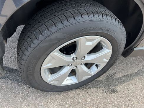 Used 2016 Subaru Forester 2.5i Limited image 16