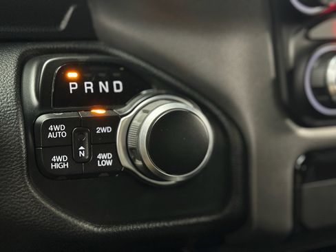 Used 2021 RAM 1500 Big Horn image 28