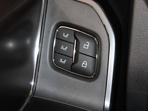 New 2026 Ford F250 Platinum image 45