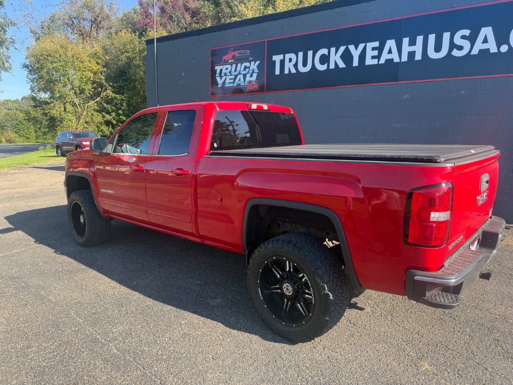 Used 2015 GMC Sierra 1500 SLE w/ SLE Value Package AWD/4WD image 3