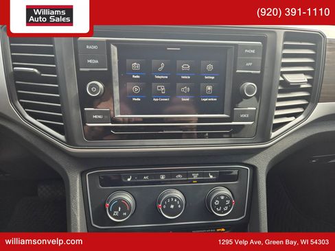Used 2023 Volkswagen Atlas SE image 20