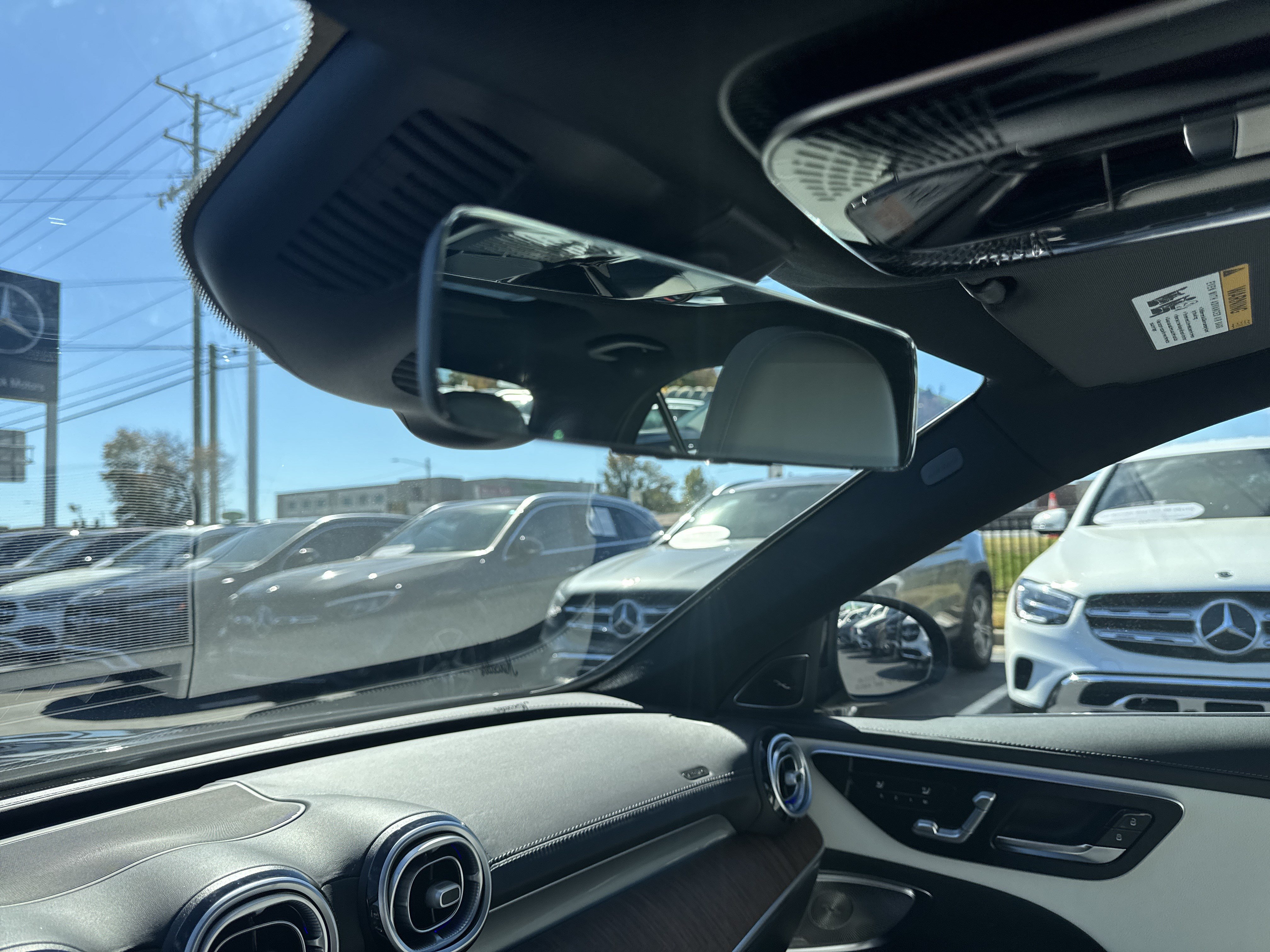 Used 2025 Mercedes-Benz C 300 Sedan image 27