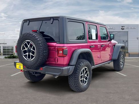 Used 2024 Jeep Wrangler Unlimited Rubicon w/ Safety Group AWD/4WD image 5