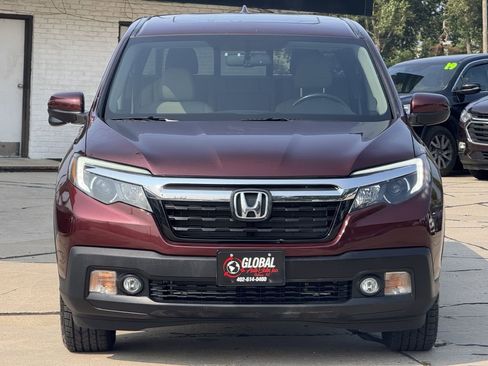 Used 2019 Honda Ridgeline RTL-T image 2